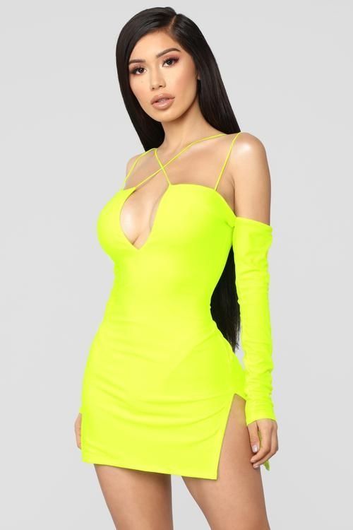 SALE FASHION NOVA HIGHLIGHT OF MY DAY MINI DRESS Women s Fashion Dresses Sets Dresses on Carousell