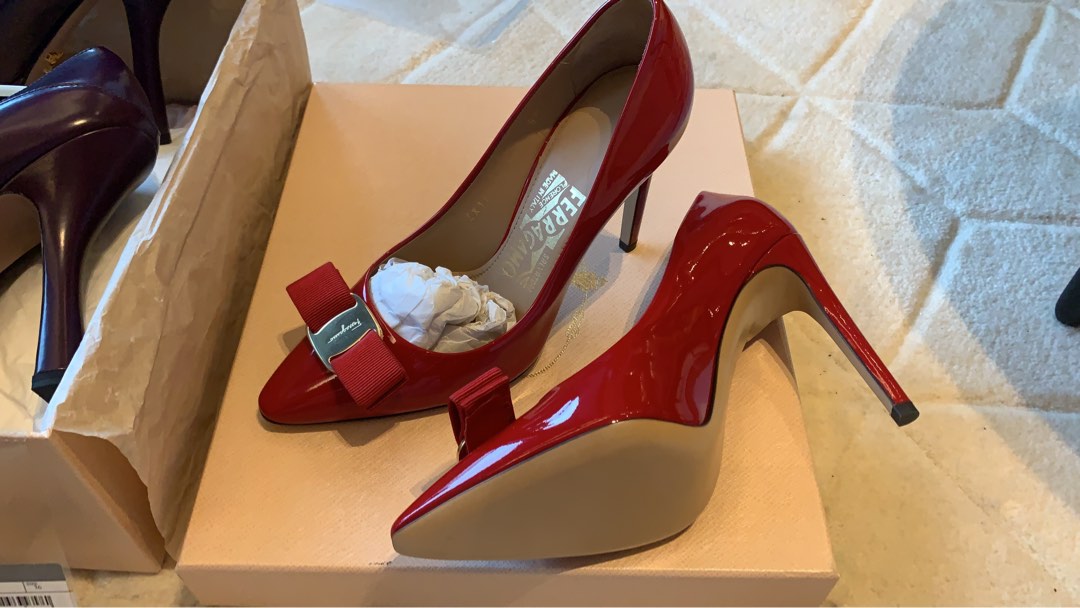 Ferragamo womens sale hot sale