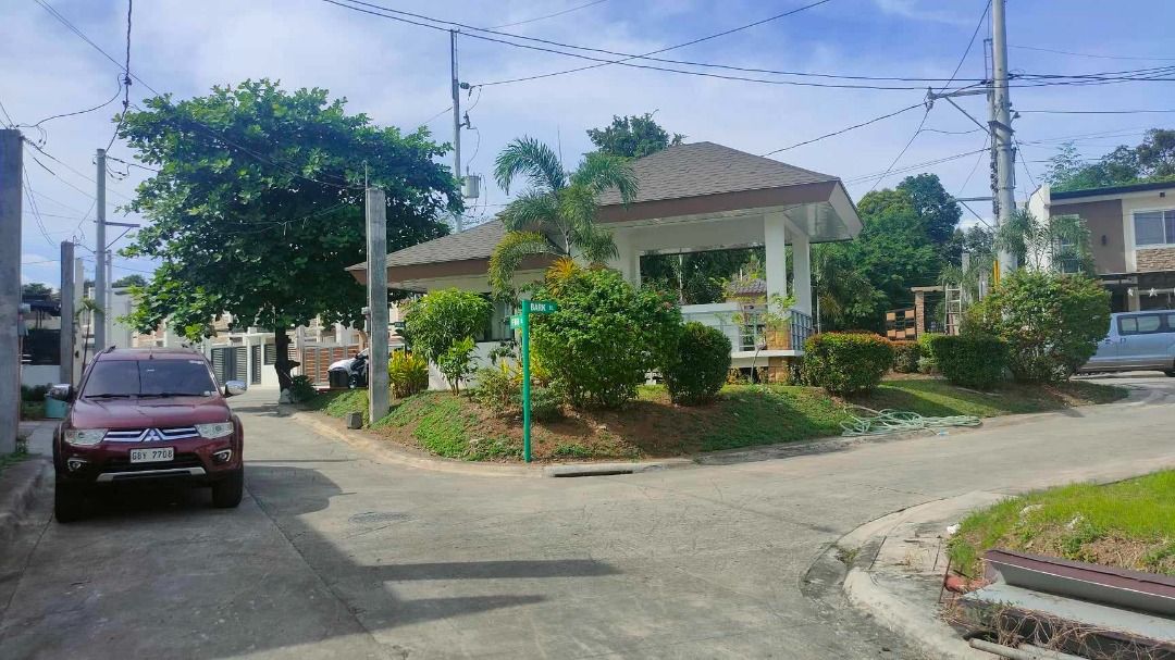 Fully Furnished House and Lot for rent in Katipunan, Quezon City