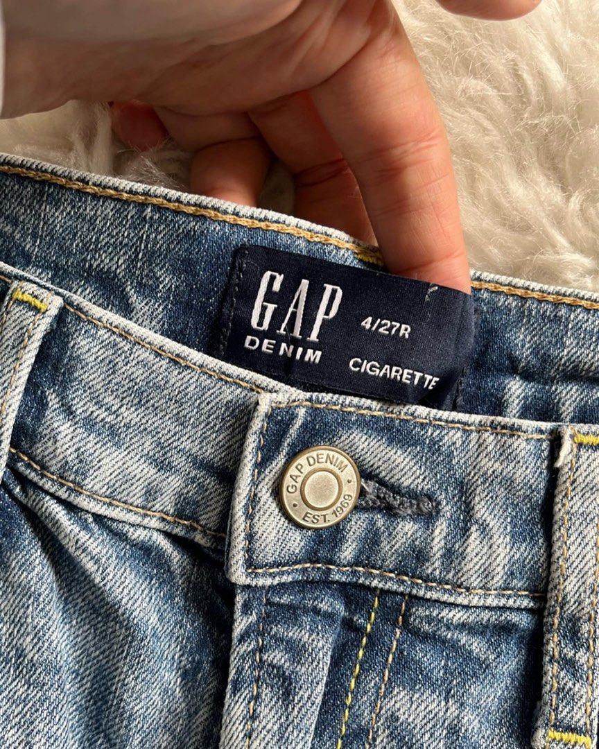 GAP acid wash cigarette jeans Women s Fashion Bottoms Jeans