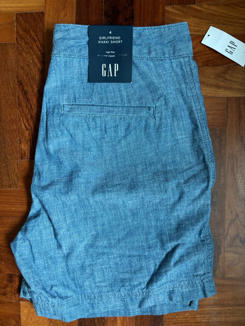 GAP women s girlfriend chambray denim khaki shorts Women s