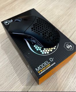 Glorious Model O- wireless mouse
