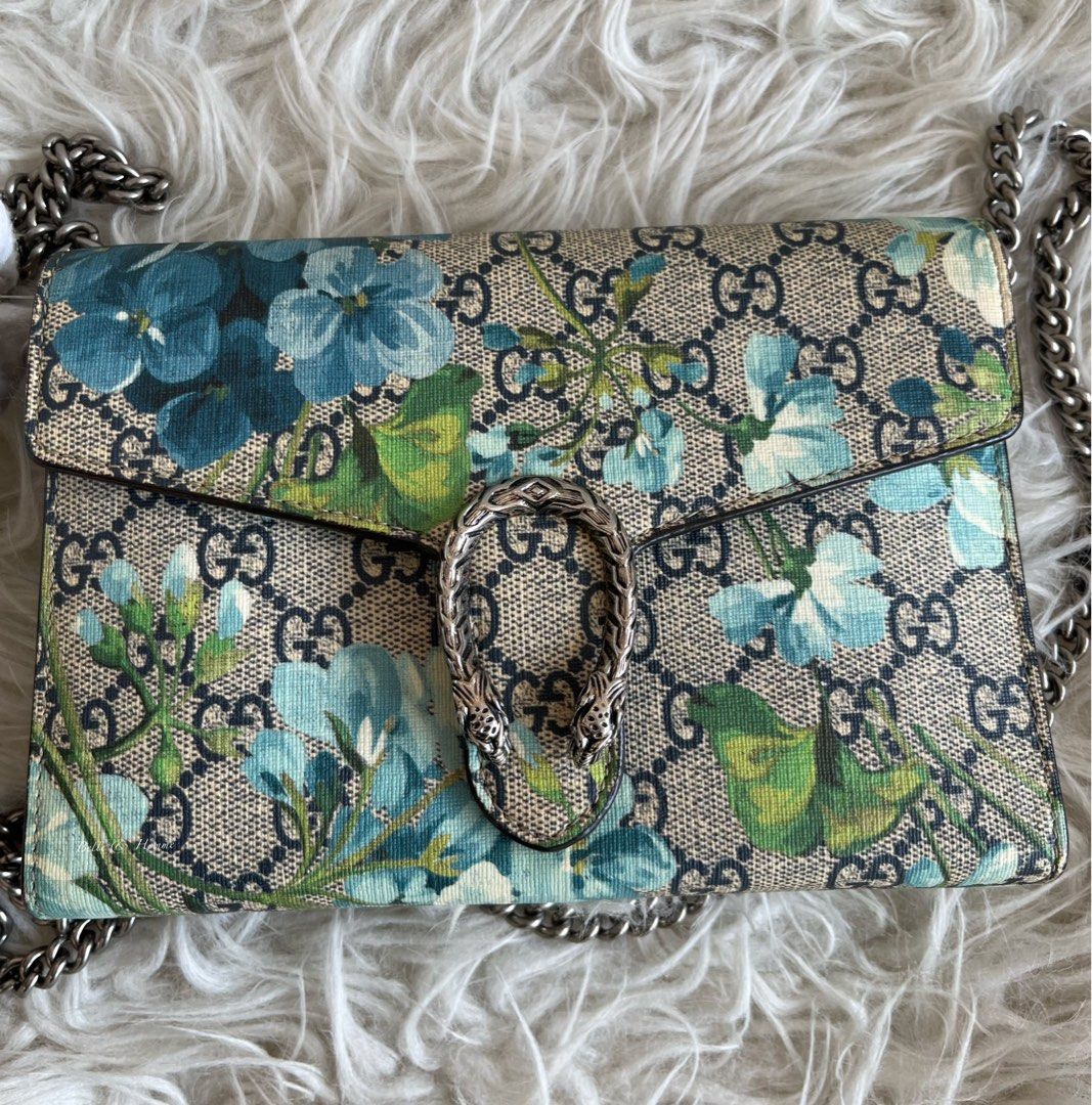 Gucci floral hotsell wallet on chain