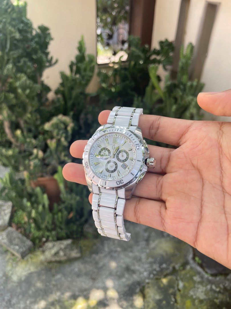 Guess Collection X76001G1S