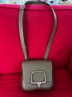 （分類：）位於 。 由 maycheung888 提交（商品編號 1280459653，圖片 1）。簡介： 。
