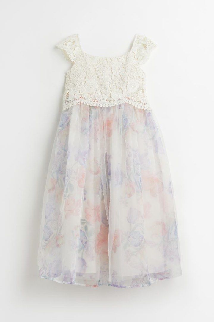 H&M - Lace and Tulle Dress in White/ Floral, Babies & Kids, Babies & Kids Fashion on Carousell H&M - Lace and Tulle Dress in White/ Floral, Babies & Kids, Babies & Kids Fashion on Carousell
