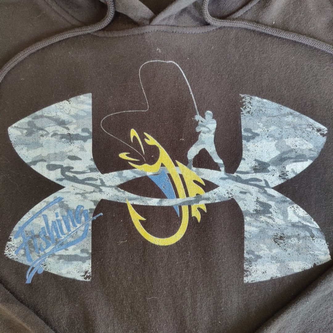 Hoodie Under Armour Fishing, Men's Fashion, Tops & Sets, Hoodies on  Carousell