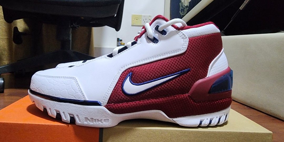 LEBRON AIR ZOOM GENERATION LEBRON 1 Men s Fashion Footwear