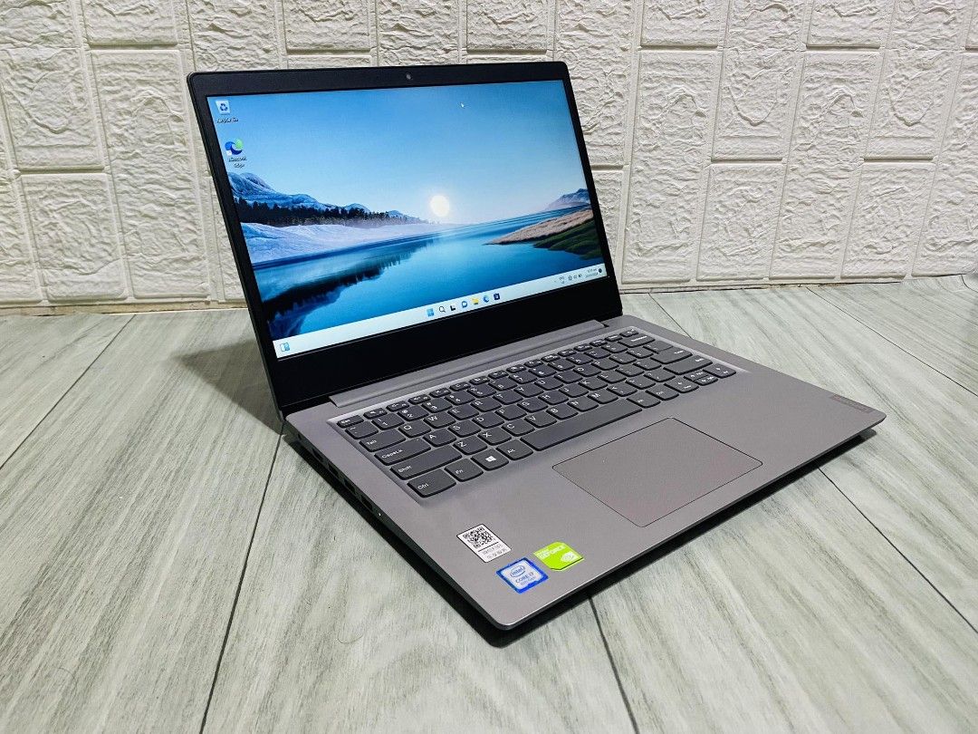 LENOVO A1R7 INVIDIA GEFORCE MX110 8 RAM 256 SSD
