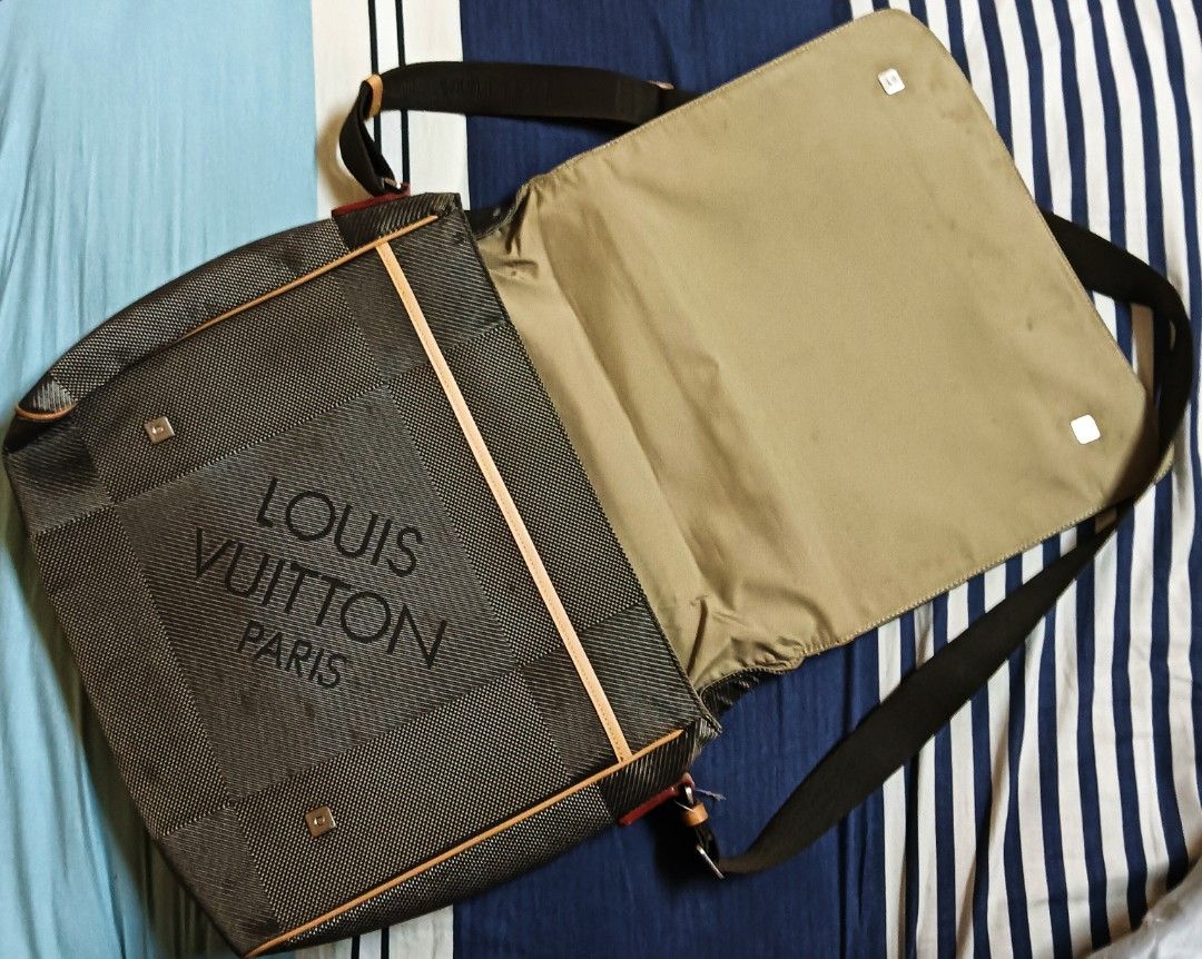 Louis Vuitton Cuir Glac Bag