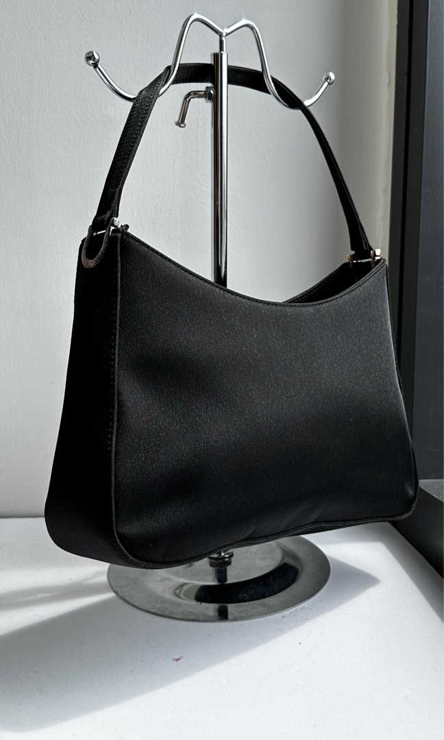 Black nylon best sale baguette bag