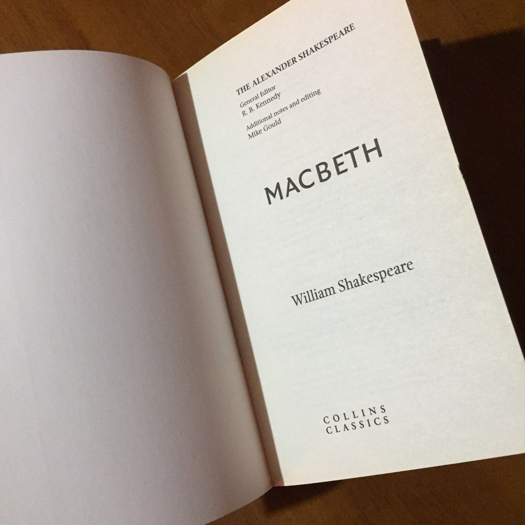 Macbeth by William Shakespeare (Collins Classics), Hobbies & Toys ...