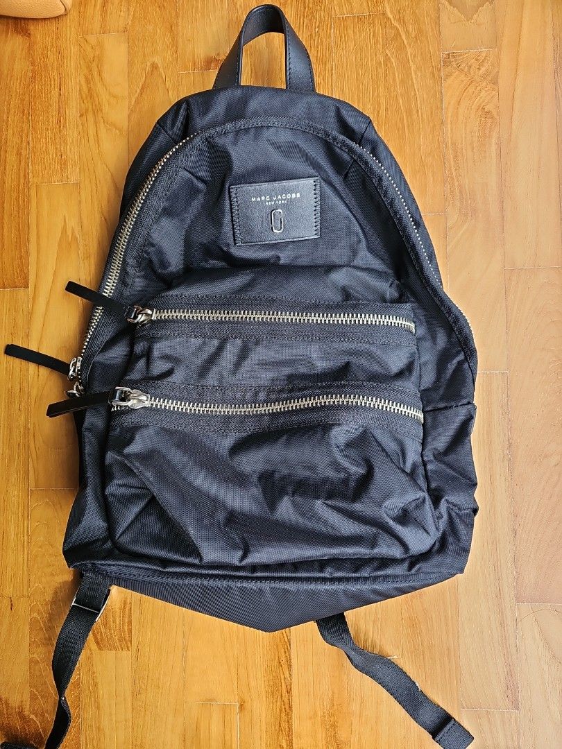 Marc jacobs sales backpack grey