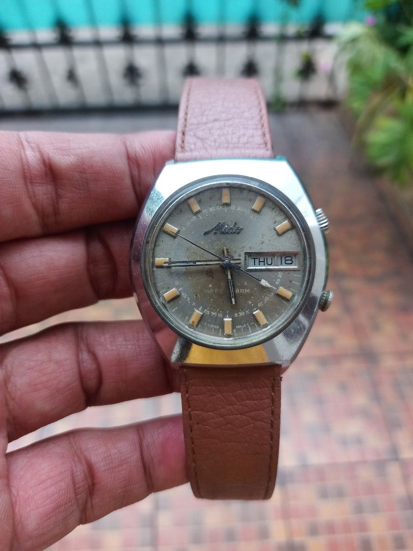 Mido Alarm Automatic seiko omega longines tank vintage