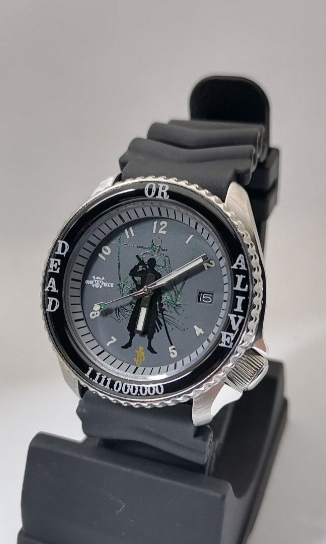 modified seiko scuba diver 7002 one piece zoro, Men's Fashion, Watches ...