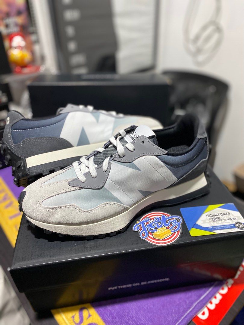 FIGS  New Balance 327 - Ombre Grey