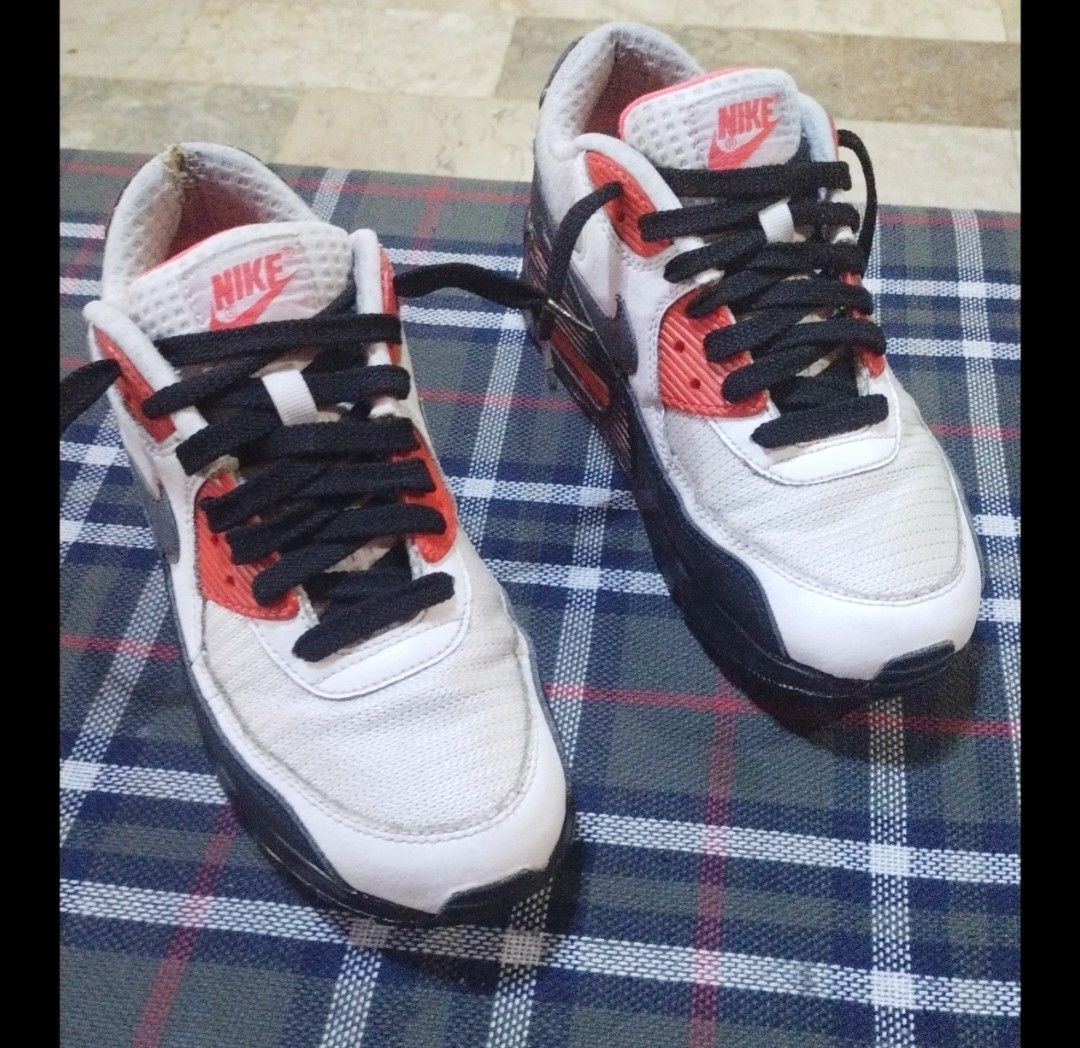 womens air max retro