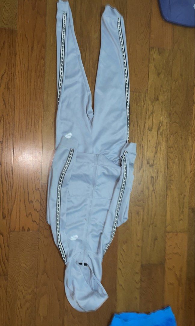 Nike tracksuit teenager online