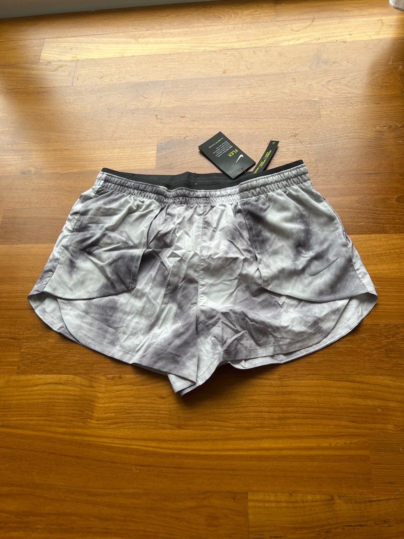 NIKE Icon Clash Tempo Luxe Tie Dye Running Shorts in Grey Size M