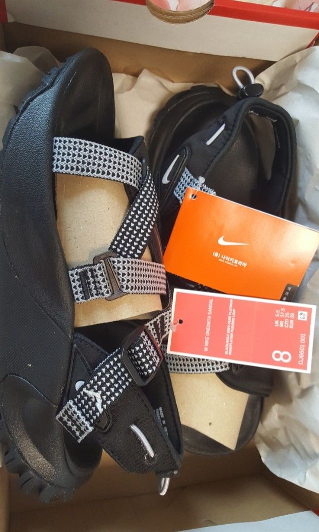 Nike Oneonta Sandals Women's (Category: Flats & Sandals) located in Calamba. Submitted by celsius_413 (Listing ID 1280363897, Image 1). Description: Original on hand Nike Oneonta Sandals women's Available sizes: Black size 8 Black brown 8 Galing po siyang Nike outlet sa S.Korea 🤗 Brand new and with box. Thank you MOP: GCASH.