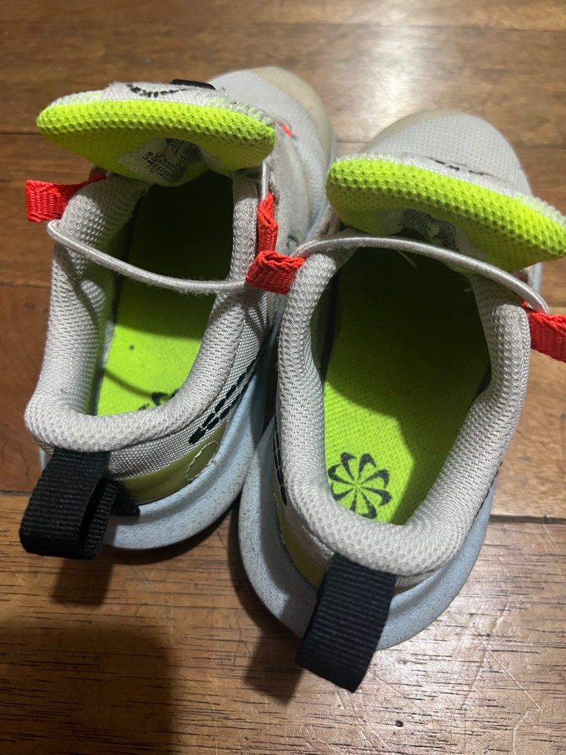 Nike Shoes for kids (Category: Babies & Kids Fashion) located in Cavite. Submitted by shopcjs (Listing ID 1280505612, Image 2). Description: Nike Unisex Kids Crater Impact No box Needs cleaning Sole is intact.