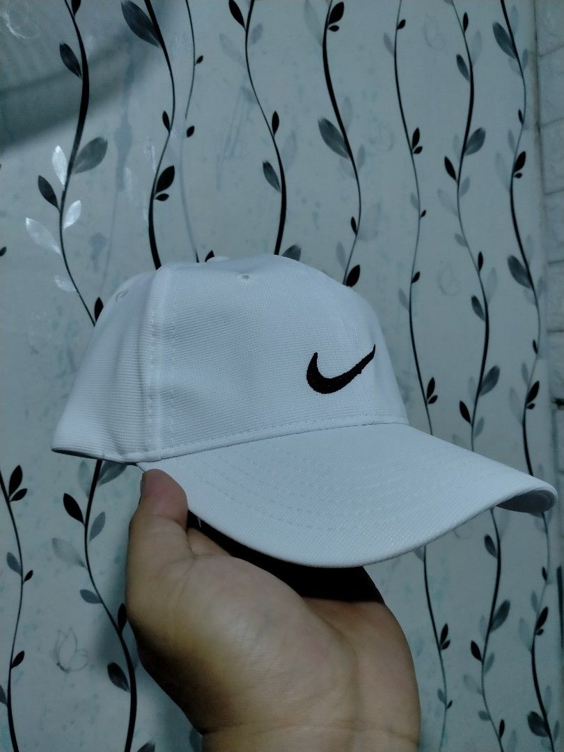 swoosh velcro nike