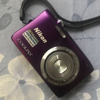 Nikon Coolpix S2900 Digital Camera (Digicam)