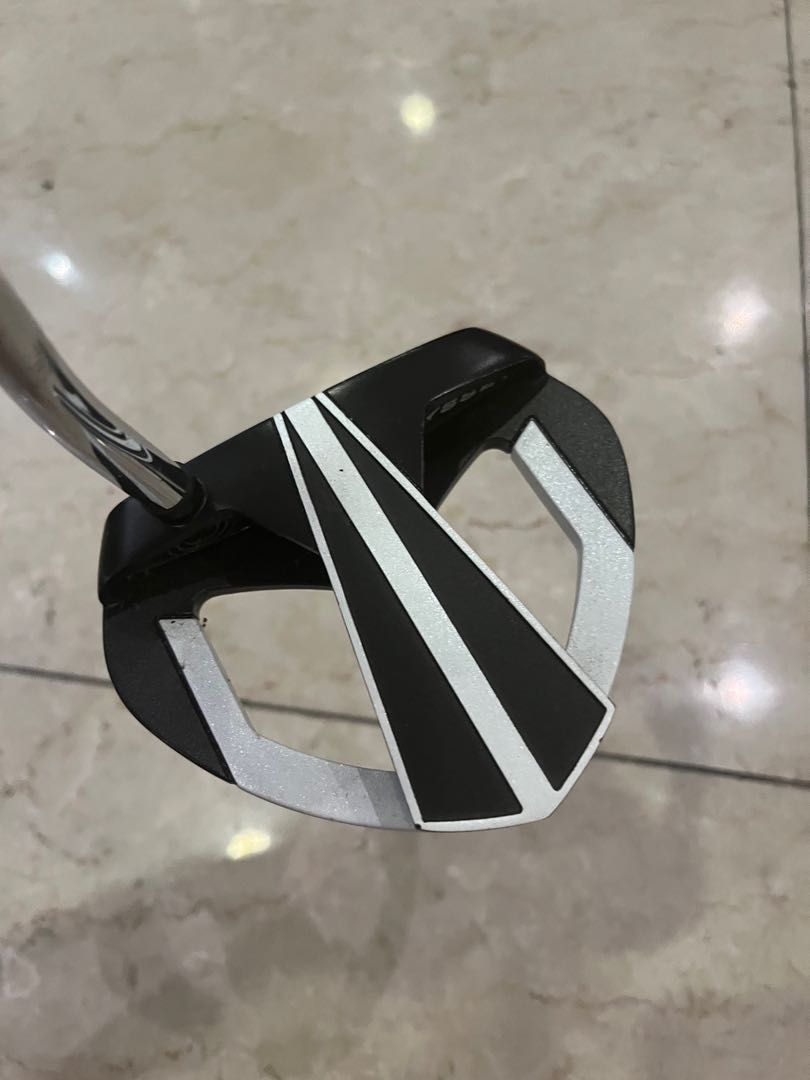 Odyssey Metal X DART Putter, Sports Equipment, Sports & Games, Golf on