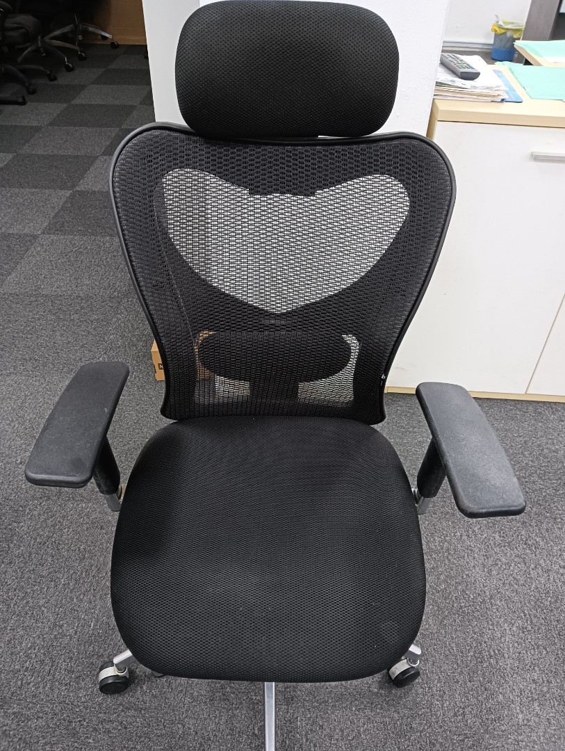 Staples carder mesh online chair