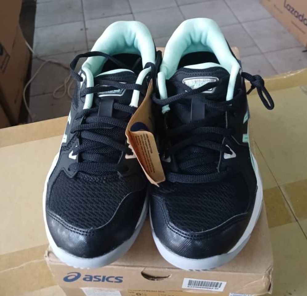 Asics best sale size 4.5