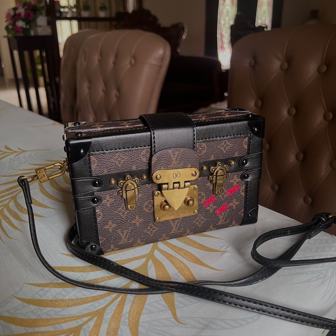 Petite Malle LV handbag Women s Fashion Bags Wallets Shoulder
