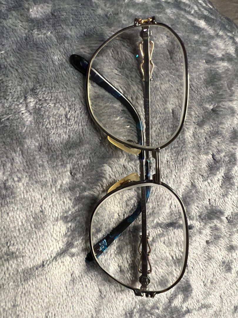 Pierre Balmain titanium frame Vintage (Category: Luxury Accessories) located in Makati City. Submitted by affordableeleganceemporium (Listing ID 1280583904, Image 1). Description: Vintage Pierre Balmain sunglasses with titanium frames are likely to be prized for their combination of timeless style and premium materials. Here are some characteristics that make vintage Pierre Balmain sunglasses with titanium frames noteworthy: **1. Lightweight and 