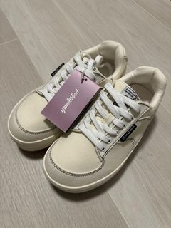 （分類：）位於 。 由 eastwindrain 提交（商品編號 1280565642，圖片 1）。簡介： 。