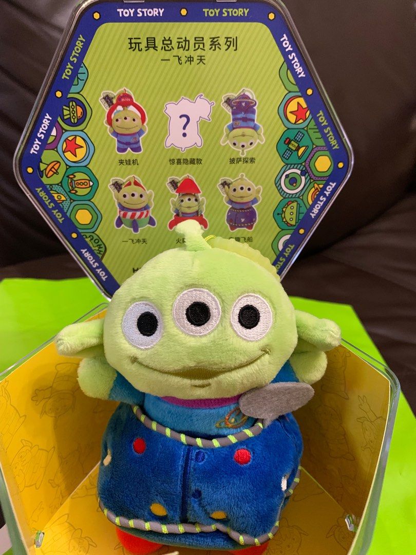 Potdemiel Toy Story Green Alien, Hobbies & Toys, Toys & Games on Carousell