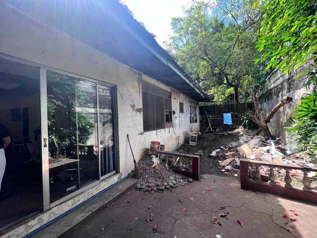 PRIME COMMERCIAL PROPERTY FOR LEASE IN WHITE PLAINS, KATIPUNAN QUEZON