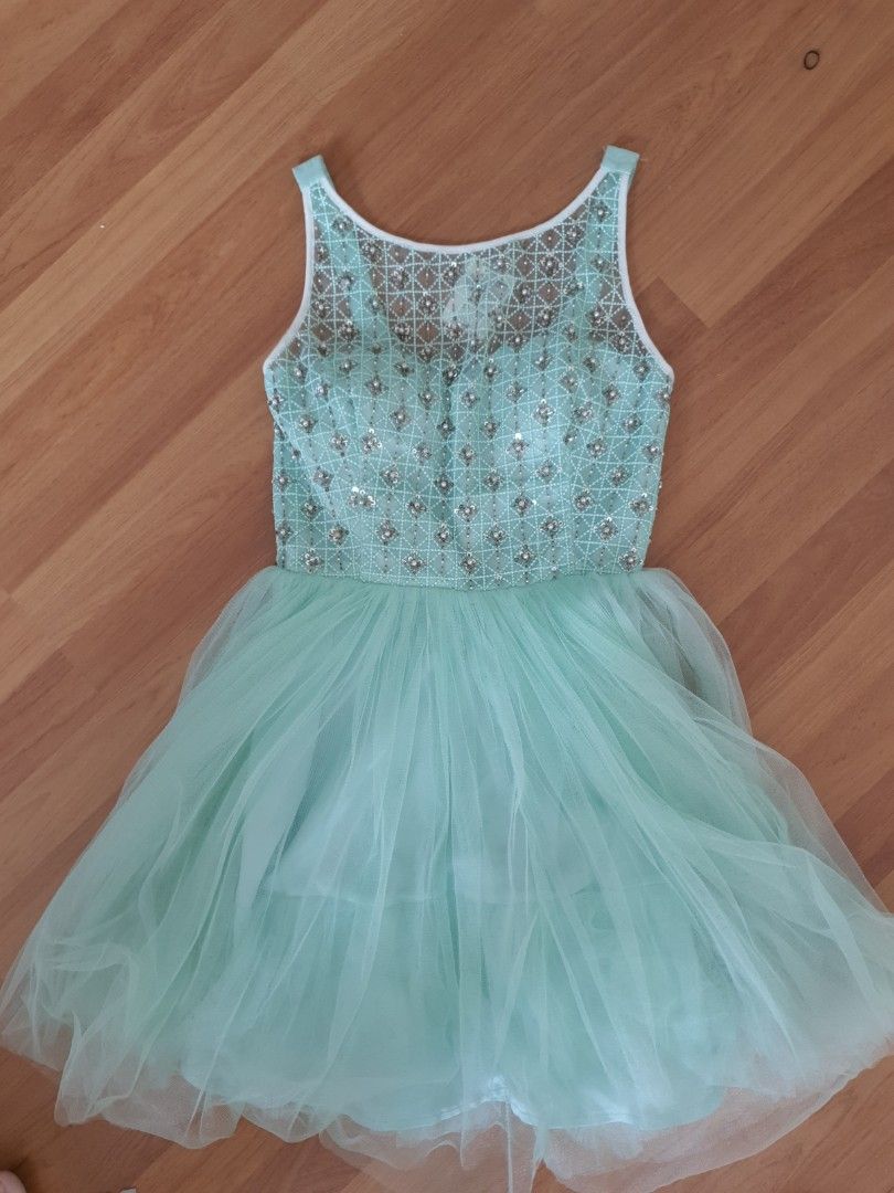 Quiz quality dress from Robinson original price RM429 Women s