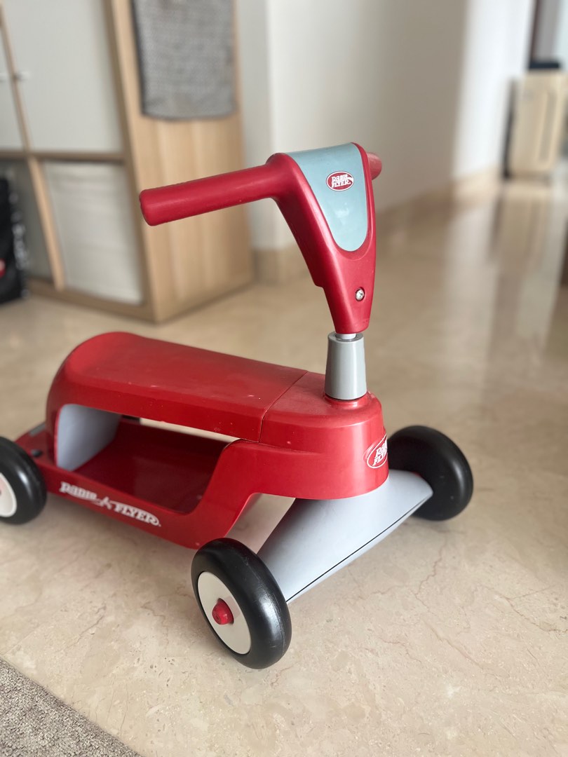 Radio flyer shop scooter ride on