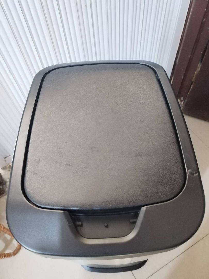 Rectangular Trash Bin, Furniture & Home Living, Cleaning & Homecare ...