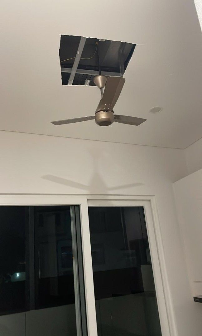 Repair False Ceiling and Partition wall. .tolite ceiling.  Box up .air con  trunking. Cornice installation and repair. Cove ceiling  electrical POWER POINT. Electrical Light change. Installation.62853066872578114
