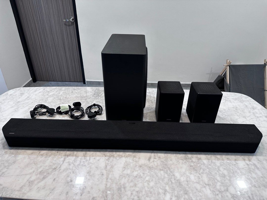 Samsung HWQ950A 11.1.4ch Dolby Atmos Soundbar with rear speaker and