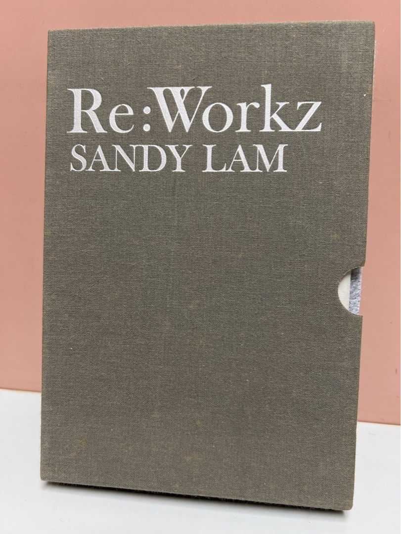 🎵林憶蓮Sandy Lam《Re：Workz》CD + DVD, 興趣與生活, 書本& 文具