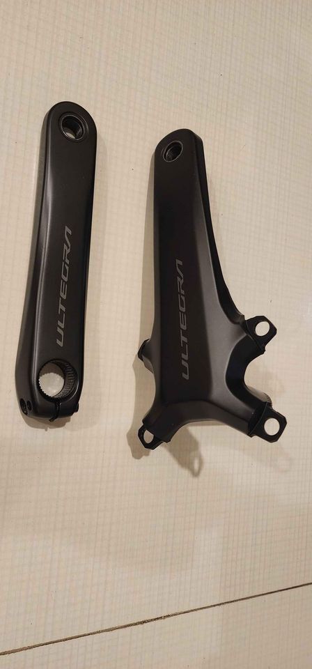 Guarnitura Destra Shimano Ultegra R8100, 170mm, Pedivella Per Bici Da Corsa