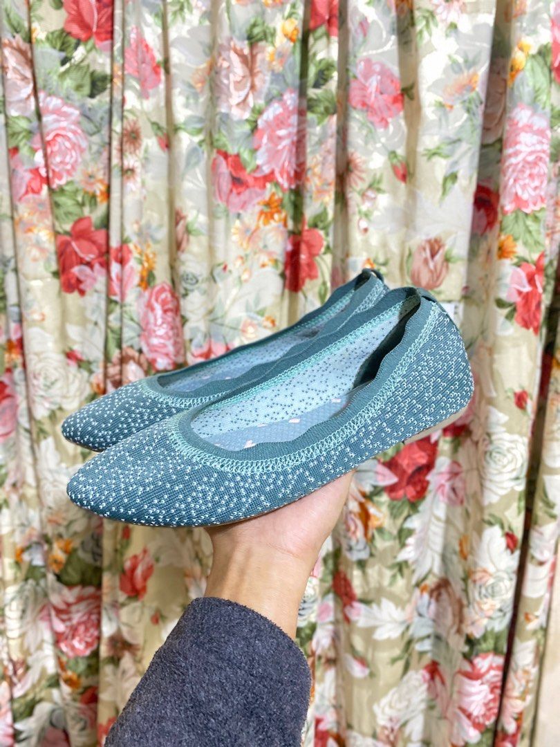 Skechers cleo dots top