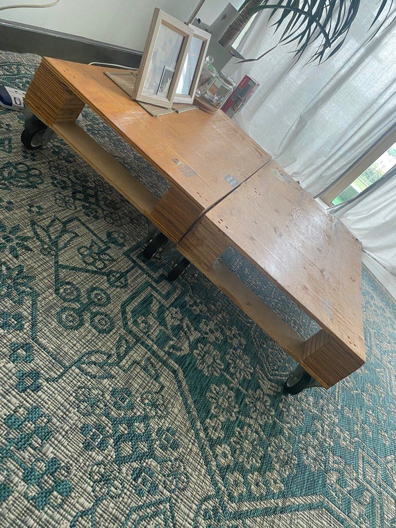 small table (Category: Tables & Sets) located in Kuala Lumpur. Submitted by 9ineleg (Listing ID 1280380895, Image 2). Description: small table with wheels. Self pick up only after 22/2/2024.