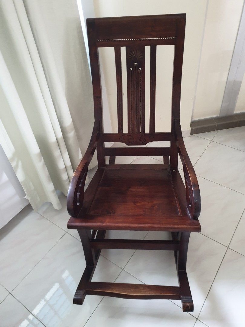 Rocking chair wooden olx 2025