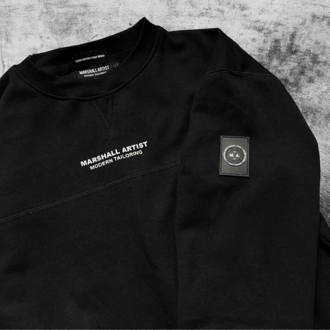Sweater Crewneck Marshall Artist Hitam