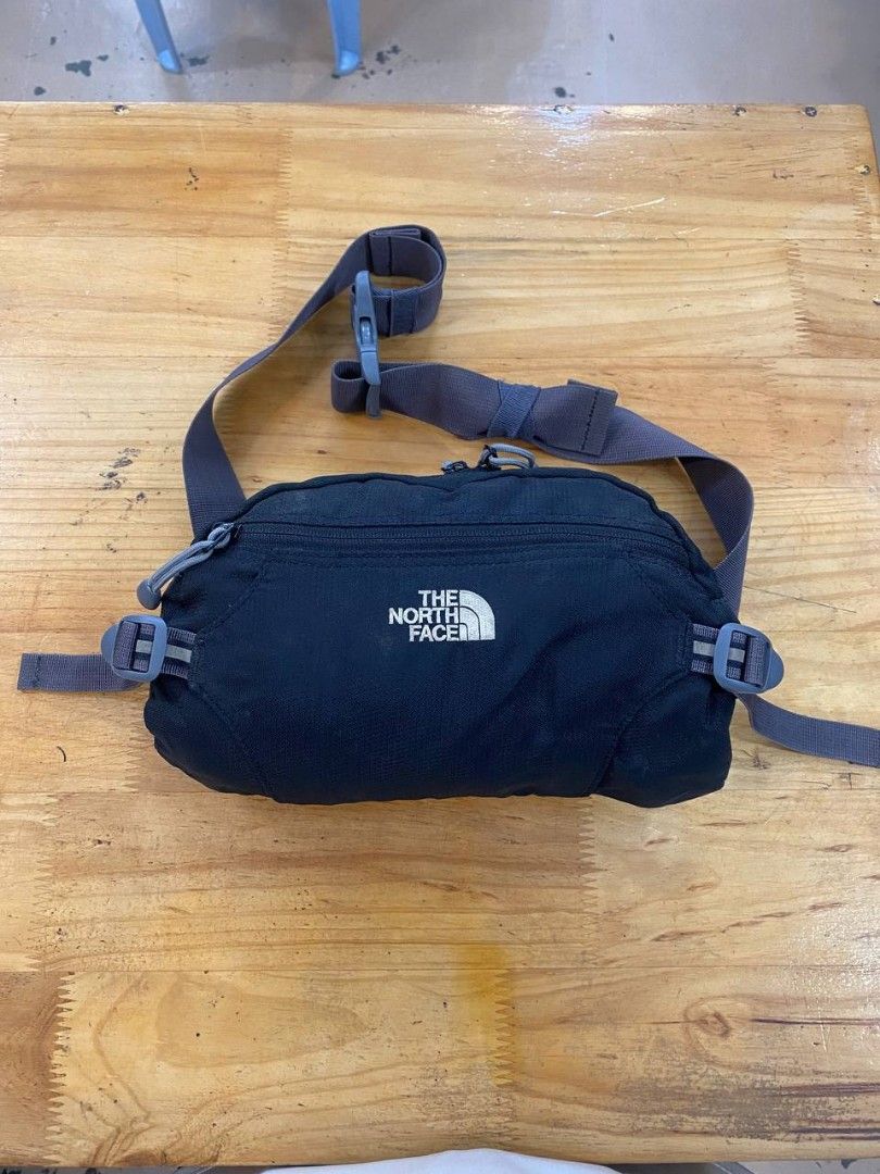 Pouch bag the north face top