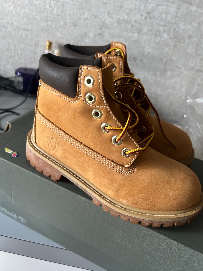 Timberland boots cheap youth size 1