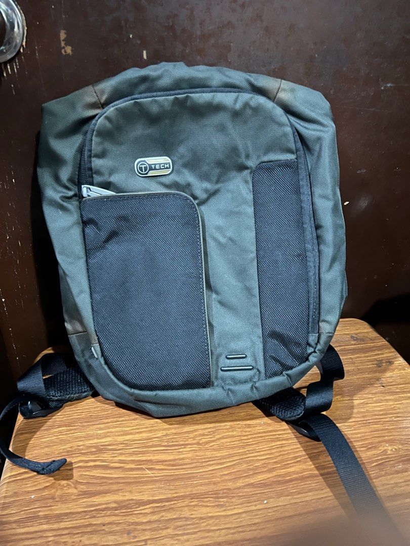 Tumi tactical backpack (Category: Backpacks) located in Malabon City. Submitted by 168raymond (Listing ID 1280507625, Image 1). Description: Tumi tactical backpack Location potrero malabon .