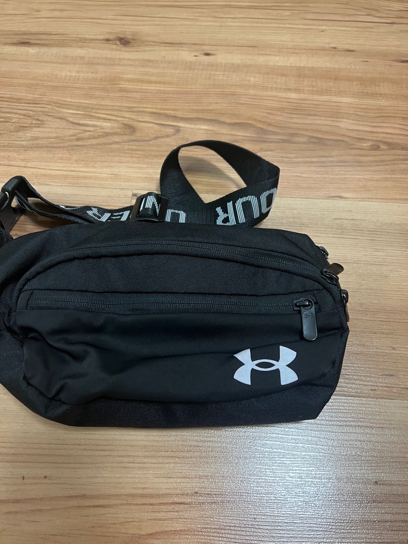Under armour online storm sling bag